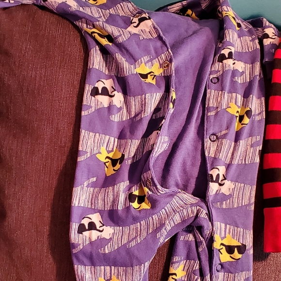 18-24 pjs - Picture 4 of 5